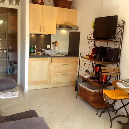 Apartment Vacance Aphrodite, Village Naturiste Aphrodite *